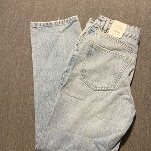 Zara jeans size 2